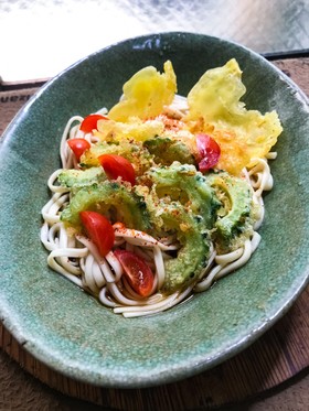 ゴーヤの天ぷらぶっかけうどん