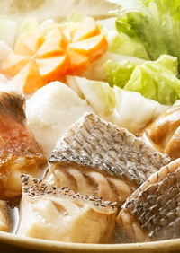 九十九島の地魚海鮮鍋　(よか魚)