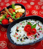 *超簡単キャラ弁*バラ弁の写真