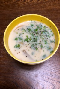 豆乳スープ（味噌汁リメイク夏V r）