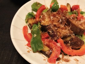 ☆簡単☆なすとピーマンの生姜醤油がけ