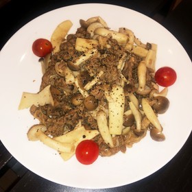 牛肉キノコバターしょうゆ炒め
