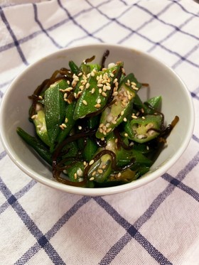 ポリ袋で簡単☆オクラの塩昆布ナムル
