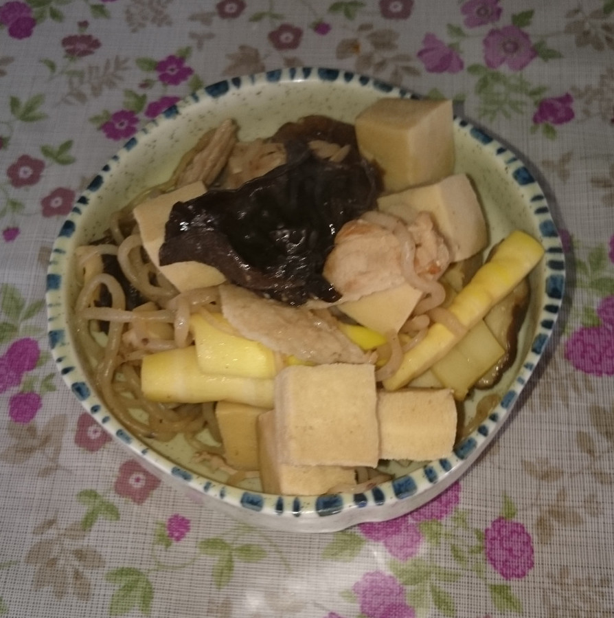 タケノコと肉と高野豆腐の炒め煮の画像