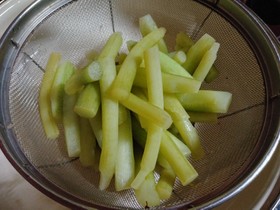 ずいきの下処理