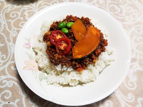 1日の半分の野菜が摂れるドライカレー