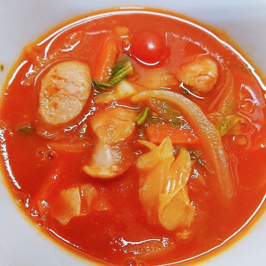 具だくさん野菜のトマトスープの画像