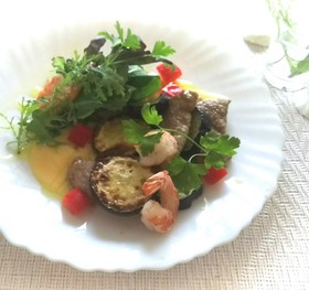豚ヒレ肉のポワレ・サラダ仕立て