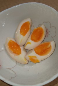 煮卵(めんつゆ2倍濃縮使用)