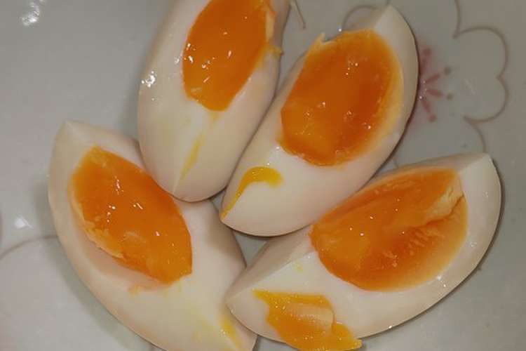 煮卵 めんつゆ2倍濃縮使用 レシピ 作り方 By Hopehope24 クックパッド 簡単おいしいみんなのレシピが353万品