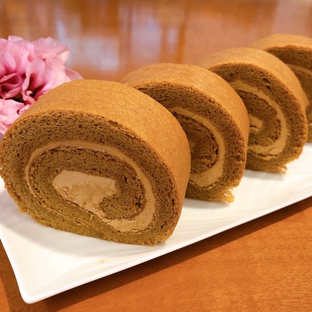 ほろにが大人のコーヒーロールケーキ レシピ 作り方 By Bonvanille クックパッド 簡単おいしいみんなのレシピが359万品 ほろにが大人のコーヒーロールケーキ レシピ 作り方 By Bonvanille クックパッド 簡単おいしいみんなのレシピが359万品