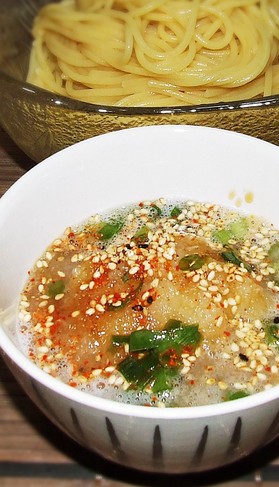 ポン酢と大根おろしの爽快つけ麺