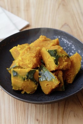 【常備菜・煮崩れしない】かぼちゃの煮物