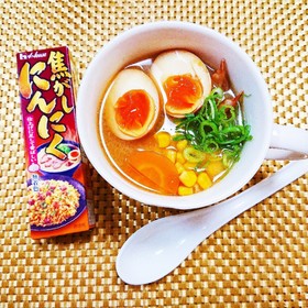 焦がしにんにく味噌スープ