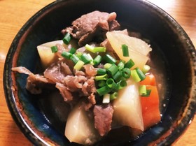 簡単 牛すじと根菜の煮込み
