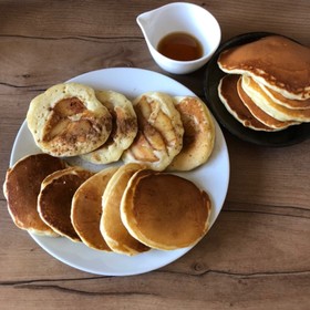 シナモンアップルパンケーキ