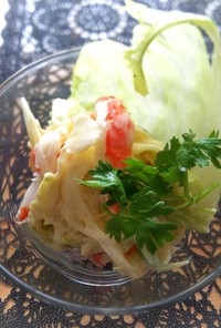 玉葱と蟹のコールスローサラダ