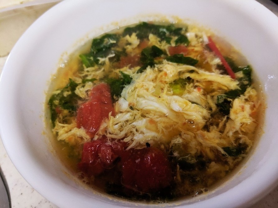 糖質オフ！トマトとレタスの簡単スープの画像