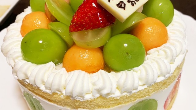 シャインマスカット メロンのムースケーキ レシピ 作り方 By チャコの母ちゃん クックパッド