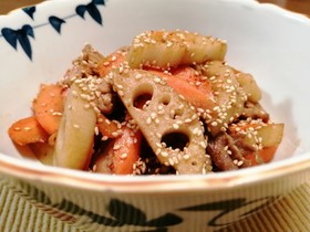 花粉症対策!れんこん人参豚肉の甘辛炒め