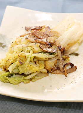白菜とベーコンの温サラダの画像