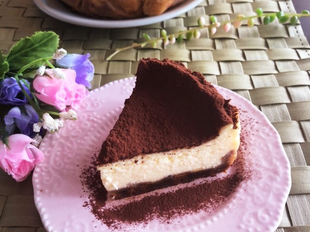 バスク風チーズケーキ ティラミスバスチー レシピ 作り方 By Maron クックパッド 簡単おいしいみんなのレシピが350万品