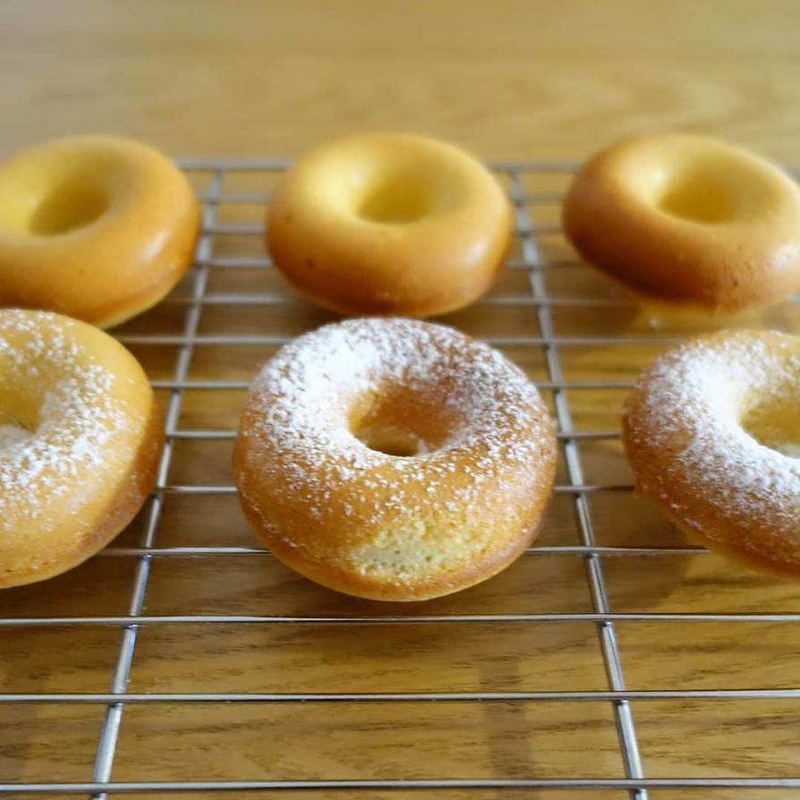 簡単シンプル焼きドーナツの画像
