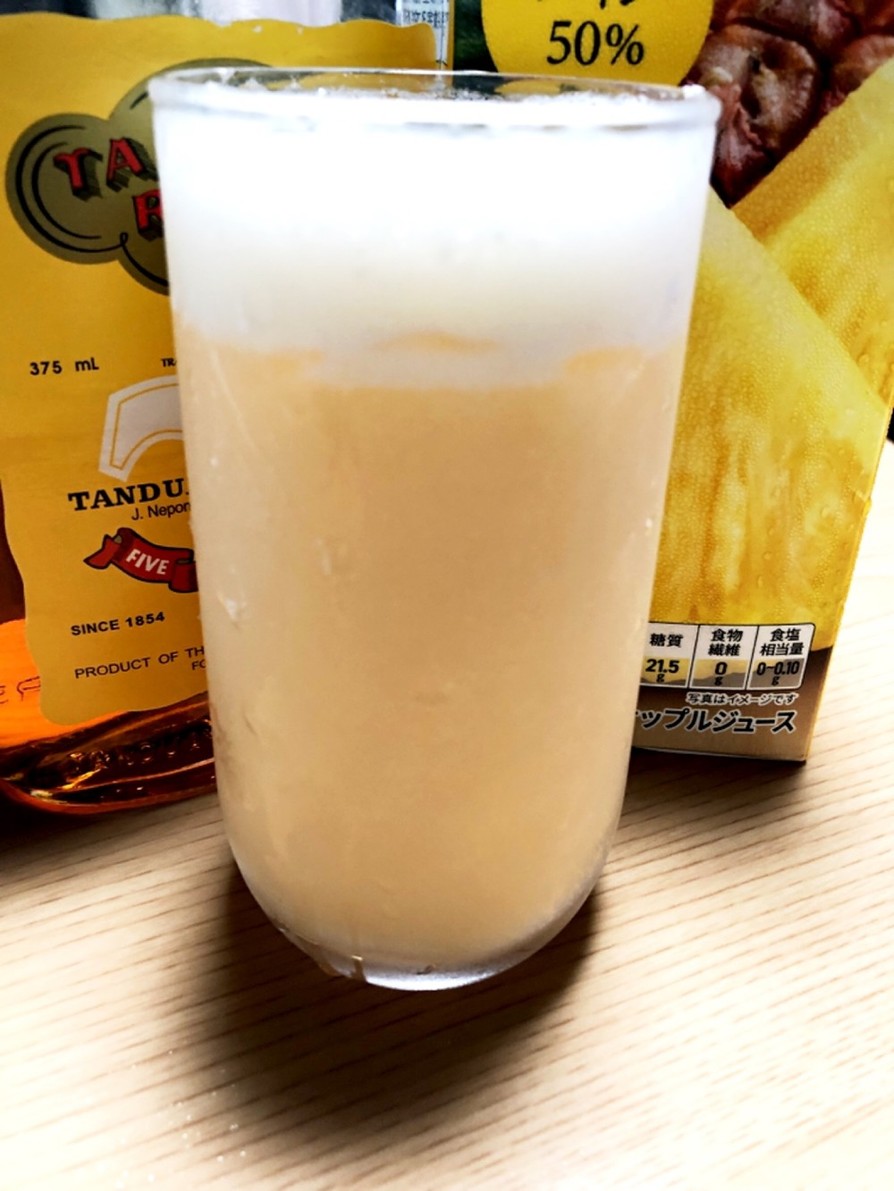 ブレンダーピニャコラーダのレシピ