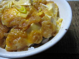 お手軽☆お豆腐と天かすの卵とじ丼