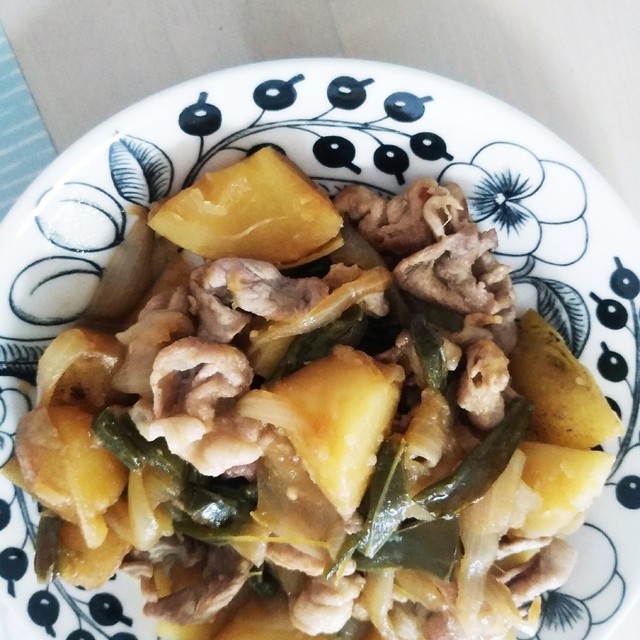 簡単に じゃがいもと豚肉のほっくり煮物 レシピ 作り方 By ミナクックちゃん クックパッド 簡単おいしいみんなのレシピが374万品