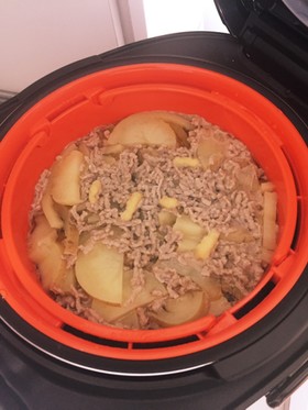 tacook じゃがいものひき肉の煮物