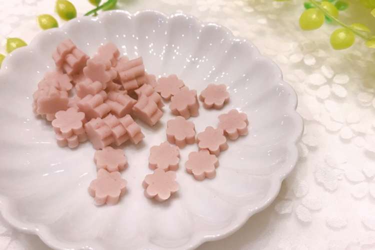 ミニミニ魚肉ソーセージのお花 レシピ 作り方 By いつき キッチン クックパッド 簡単おいしいみんなのレシピが359万品