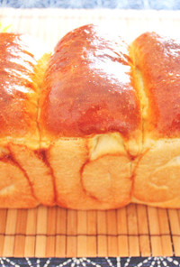 大豆ペーストの山型食パン