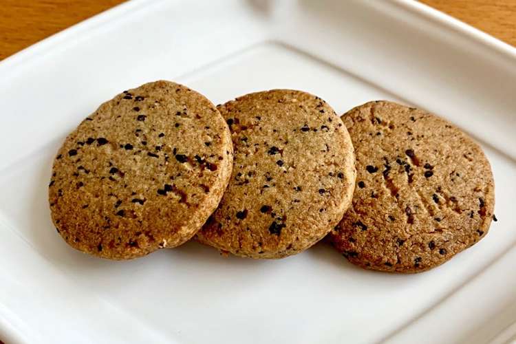 ザクっとサクッとコーヒークッキー レシピ 作り方 By どばっちゃん クックパッド 簡単おいしいみんなのレシピが356万品