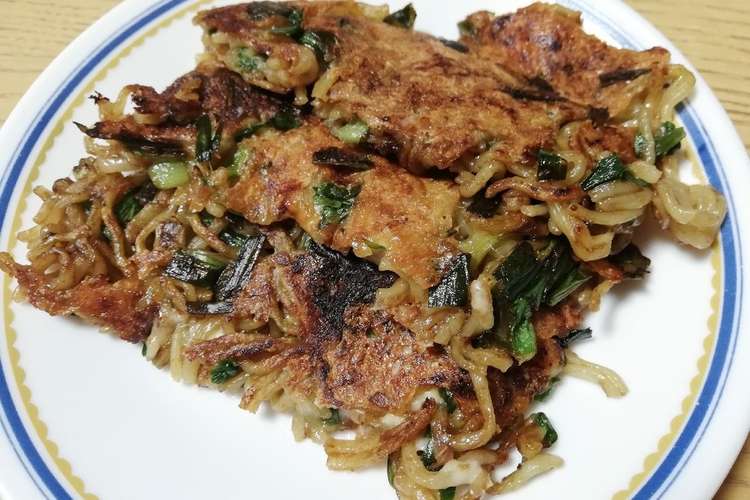 余った焼きそば麺でパリパリ焼き レシピ 作り方 By ぴおーね クックパッド 簡単おいしいみんなのレシピが350万品