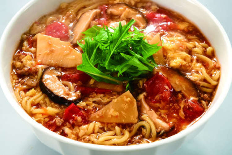 トマトと卵の酸辣湯麺 ｻﾝﾗｰﾀﾝﾒﾝ レシピ 作り方 By お茶村 クックパッド 簡単おいしいみんなのレシピが376万品