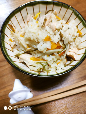 鮭の炊き込みご飯
