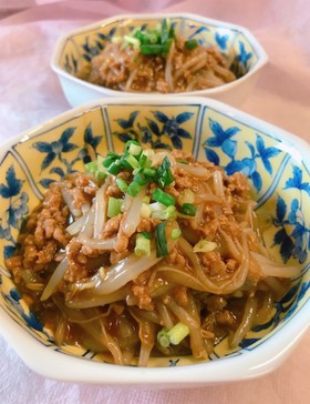 麻婆風肉味噌で作る!簡単麻婆もやし