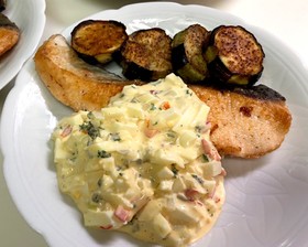 秋鮭のムニエル タルタルソース添え
