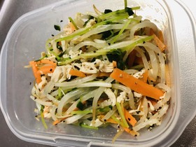 節約!もやしときゅうりでササミのナムル