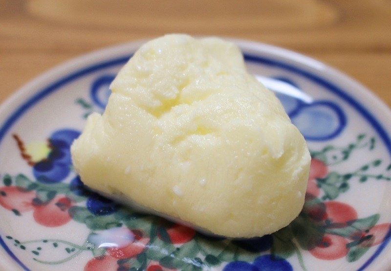 余った生クリームで手作りバターの画像