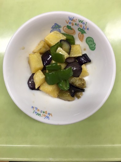 【保育園給食】夏野菜の甘辛和えの写真