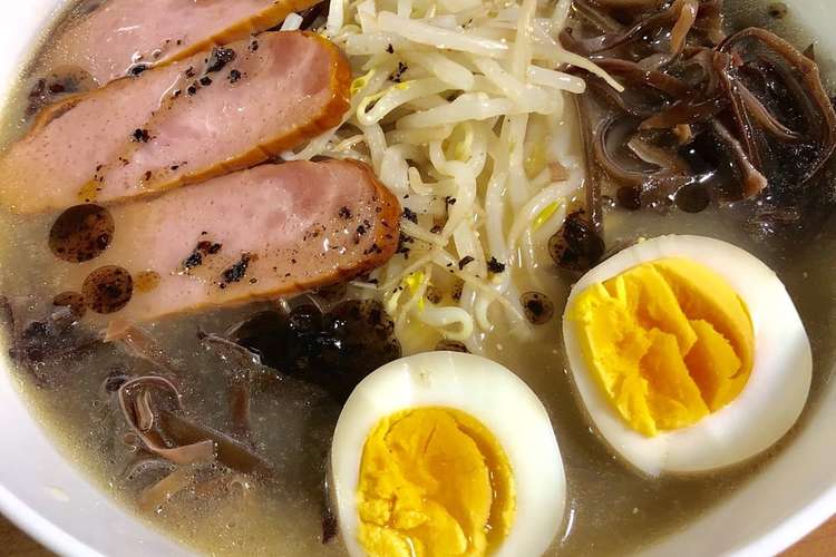 黒マー油で 進化版インスタントラーメン レシピ 作り方 By アルコールおじさん クックパッド