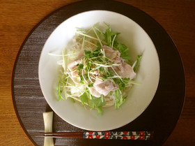 サラダうどん☆ごま風味