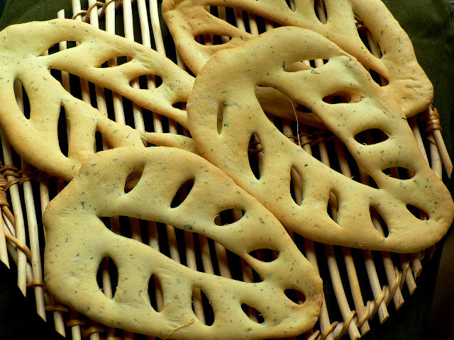 フーガス　葉っぱの形のパンの画像