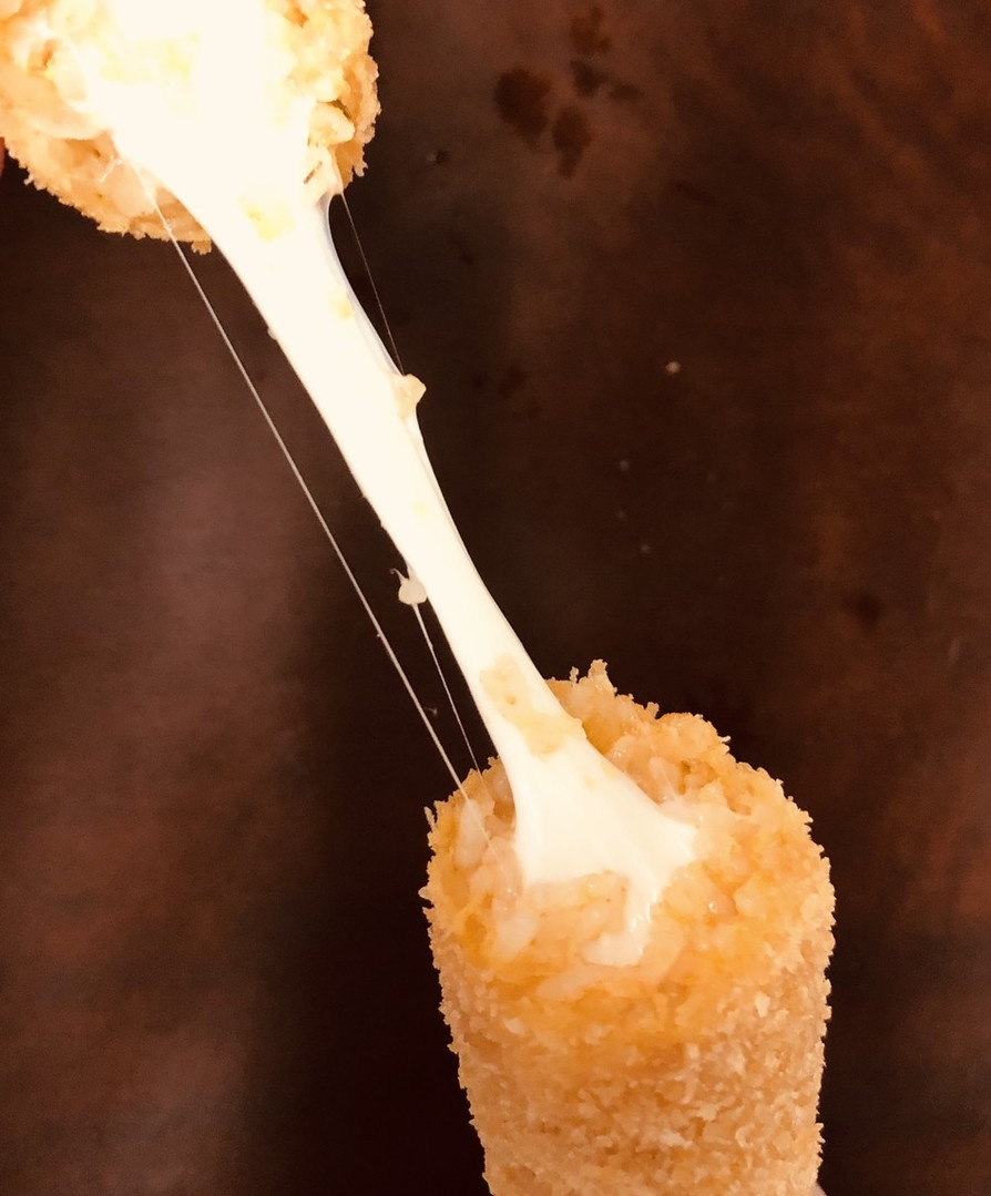 チーズドック⁉️のび〜るライスコロッケの画像