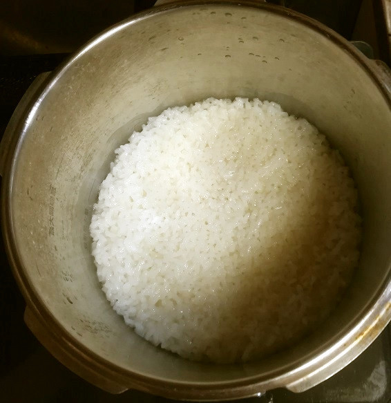 圧力鍋で米を炊く。サクセスストーリー。の画像