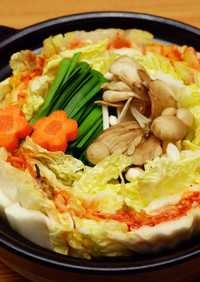 お野菜たっぷり！ミルフィーユキムチ鍋