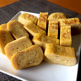 甘くてふんわり+しっとりなだし巻き卵