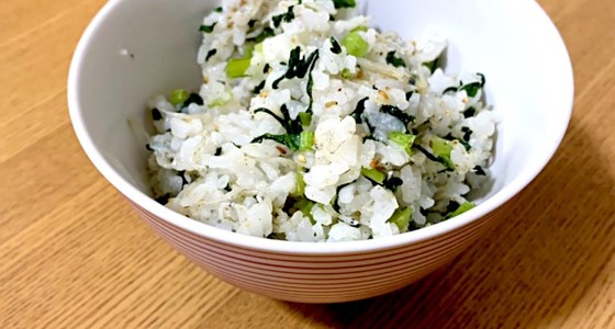 小松菜とじゃこの菜っ葉飯 by りつママ♡ 【クックパッド】 簡単おいしいみんなのレシピが355万品